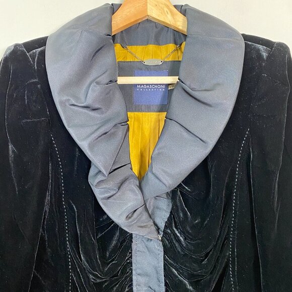 Vintage Magaschoni Women's Size 6 Velvet Silk Puff Collar Blazer Jacket Black - Picture 6 of 14
